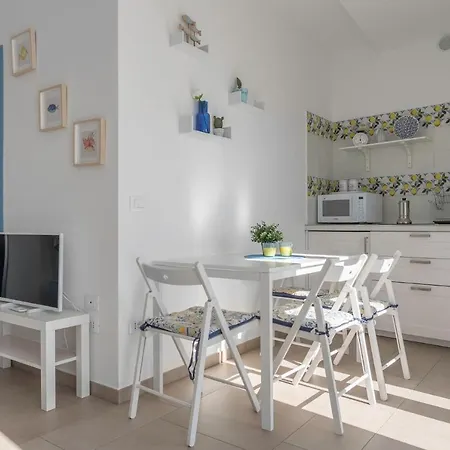Casa vacanze Virgilio - Moderno A 150 M Dal Mare *